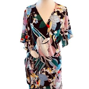 Halogen Brand Georgette wrap floral dress Sz: M
